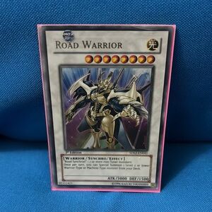 Yu-Gi-Oh Card Road Warrior Card Light Type Monster 1st Edition 1996 Shiny